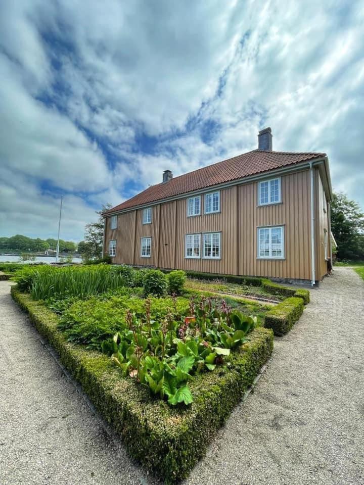 Bestemors Hus - Med Kystnaer Beliggenhet Fredrikstad Exterior photo